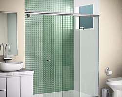 Box de vidro verde para banheiro